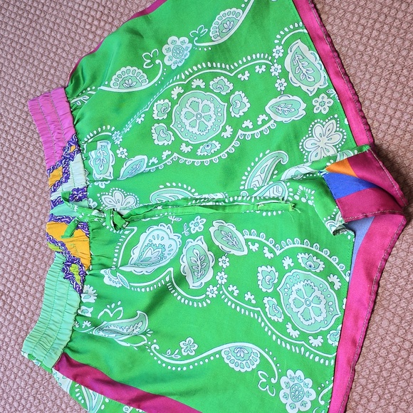 Zara Bandana Colorful Paisley Print Shorts - Picture 3 of 11